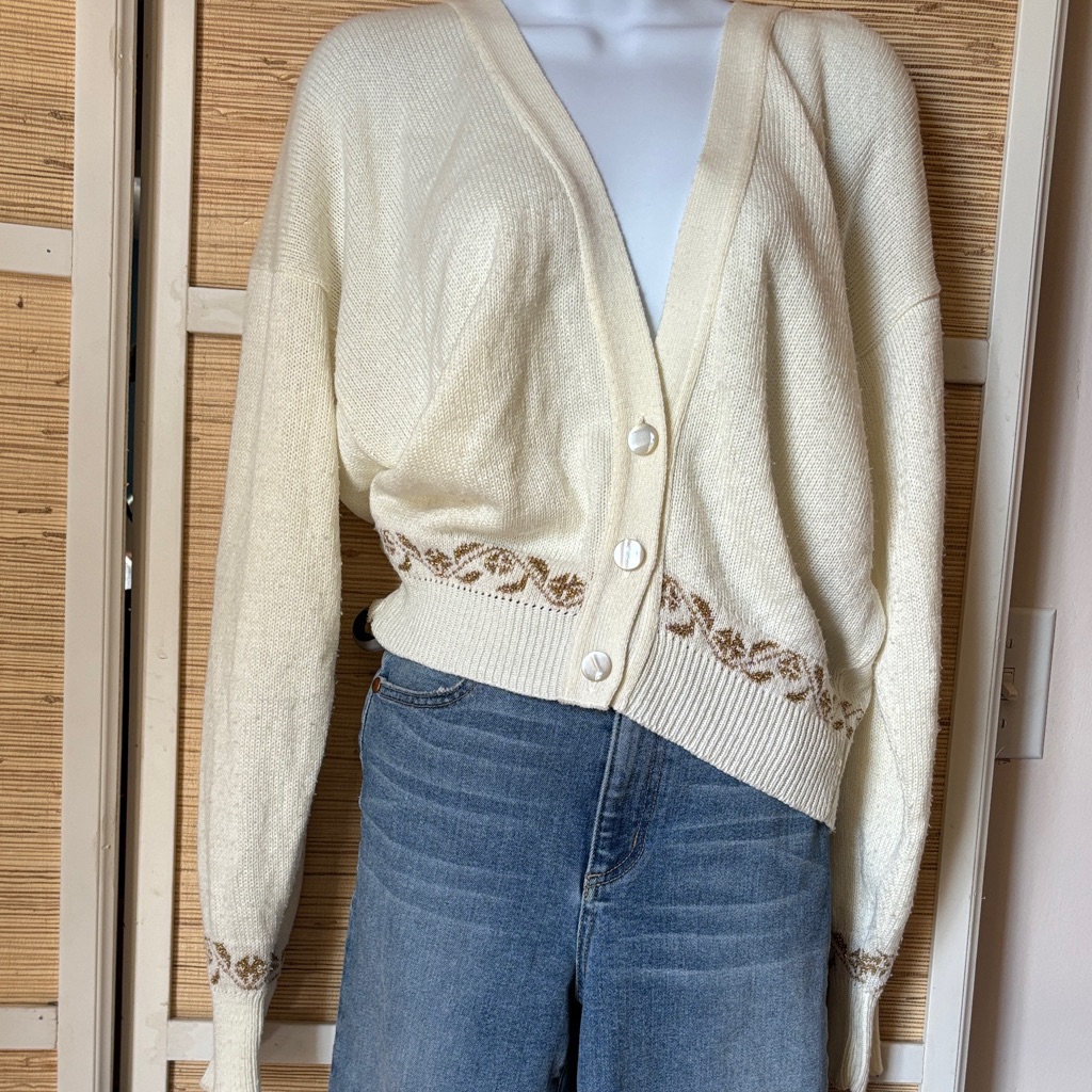 Vintage 70s Elegant Cream Cardigan With Gold Embroidery Details